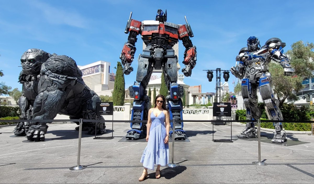 #CinemaCon2023 has concluded and I made new friends! 🙂

#Transformers : #RiseOfTheBeast will be in theaters June 9, 2023

#CinemaCon #MomentsOfMine