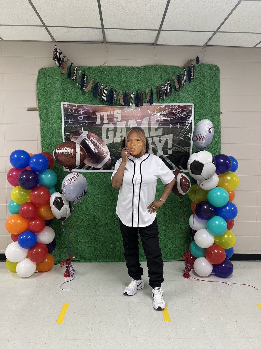 Melody Green tweet media