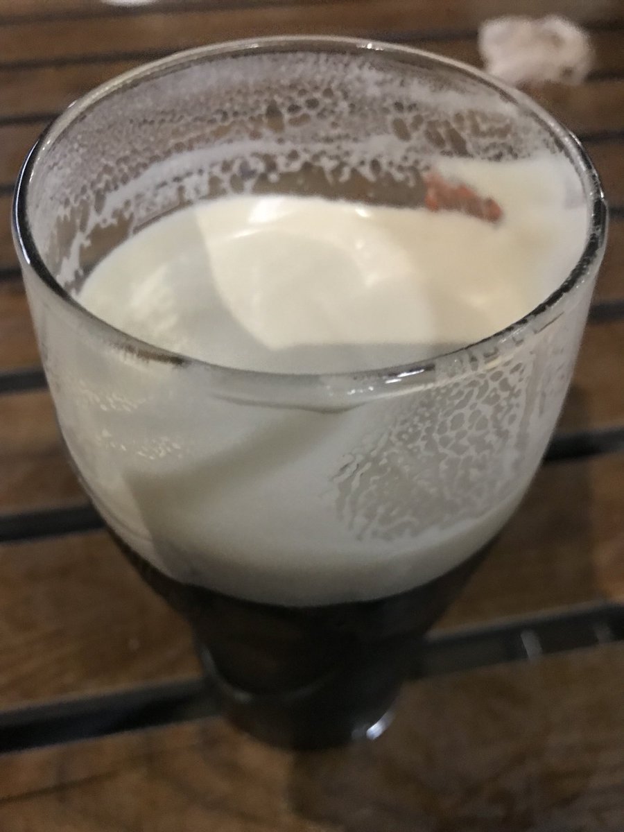 JaeRocka's tweet photo. The sun came out for a second and everybody’s thinking it’s summer time so, yo gotta stop fo’ that sip https://t.co/QaD7bT3nkd