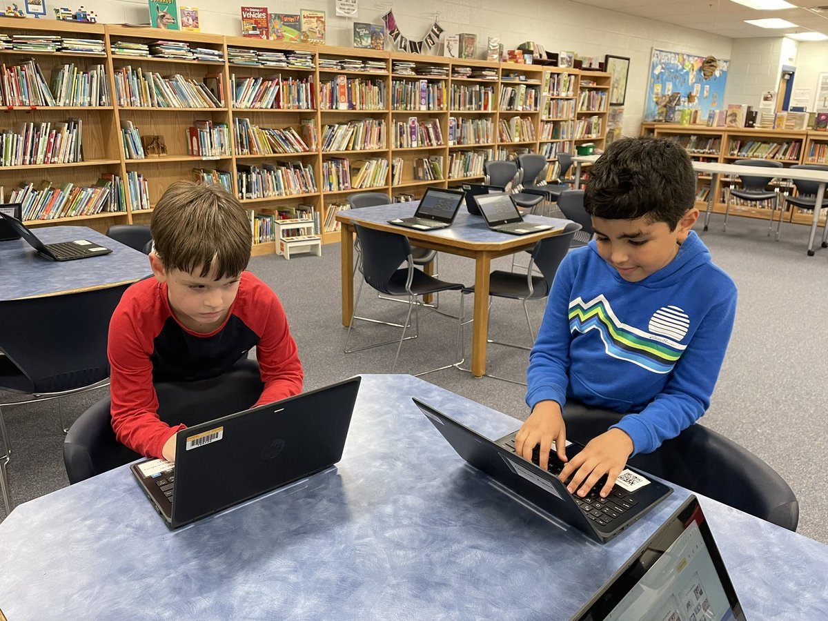 Tina Katz (@thefrogpond102) on Twitter photo Fabulous helpers from
<a href="/MrsShpil/">April Shpil</a> class! They earned a class coupon and chose me!! 💚🐸 <a href="/montclair_elem/">Montclair ES PWCS</a> Fabulous helpers from
<a href="/MrsShpil/">April Shpil</a> class! They earned a class coupon and chose me!! 💚🐸 <a href="/montclair_elem/">Montclair ES PWCS</a>