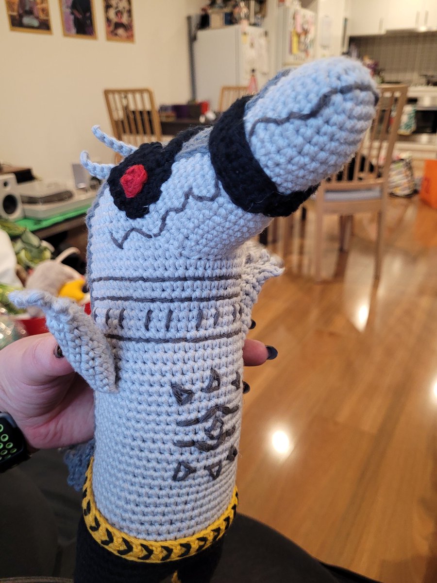 Zinthings's tweet photo. And there's the finish! A Daylon doll because #dislyte asked for handicraft and that's a thing i do https://t.co/oJ20cKnePC