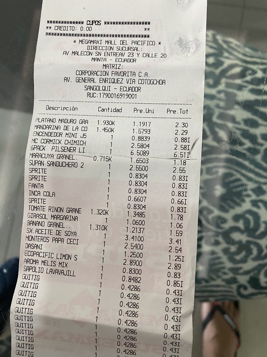 fransiscoRC's tweet photo. Estafa #pilsenerlight 
Compro sixpack en lata de pilsener light y me llega una lata totalmente vacía. 
@pilsener_light @PilsenerEcuador @DEFENSORIAEC @LassoGuillermo @MinGobiernoEc @elcomerciocom @Arcsa_Ec https://t.co/wwVJUlaY6l