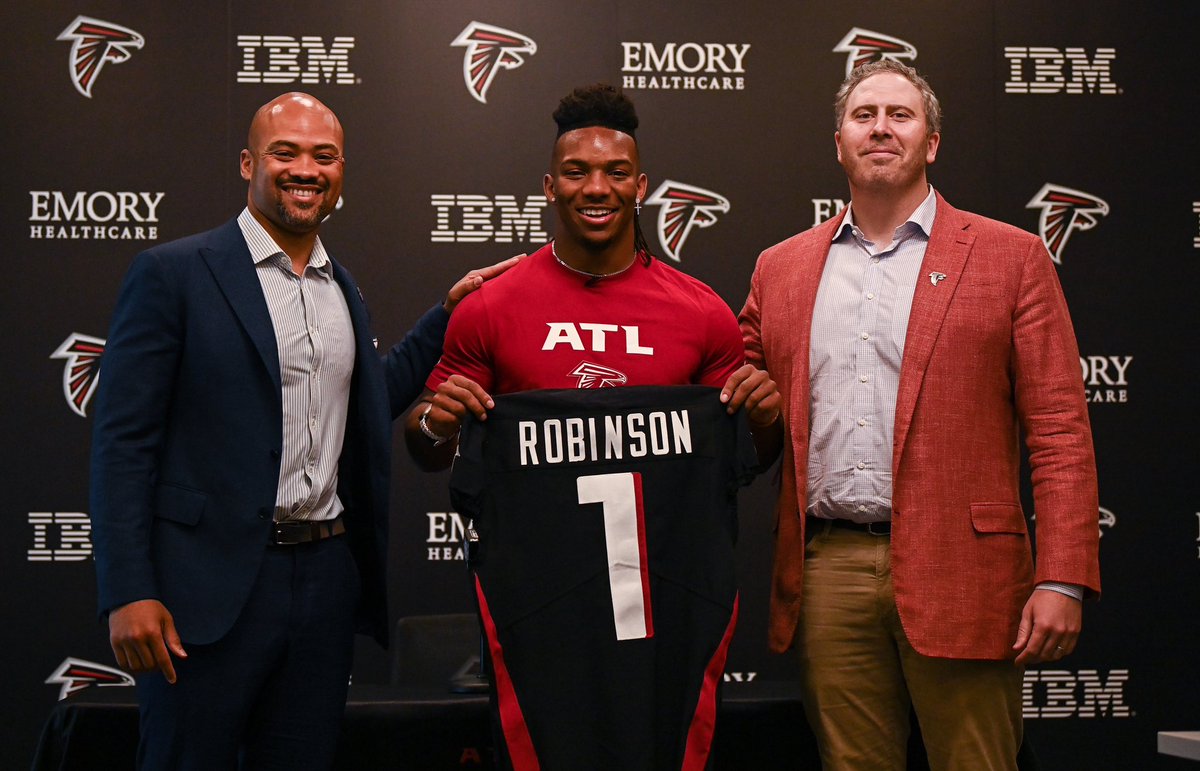 AtlantaFalcons's tweet image. .@Bijan5Robinson is now an ATLien