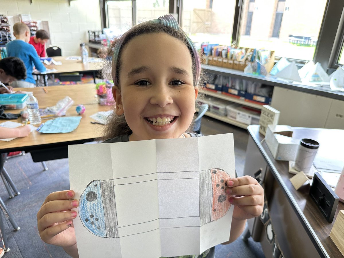 MrsKellyTwarog's tweet image. Fun filled week at Campi as our ABC celebration is underway. Drawing day, experiment day, and one final pep rally. 🩵🧡#TeamCampi