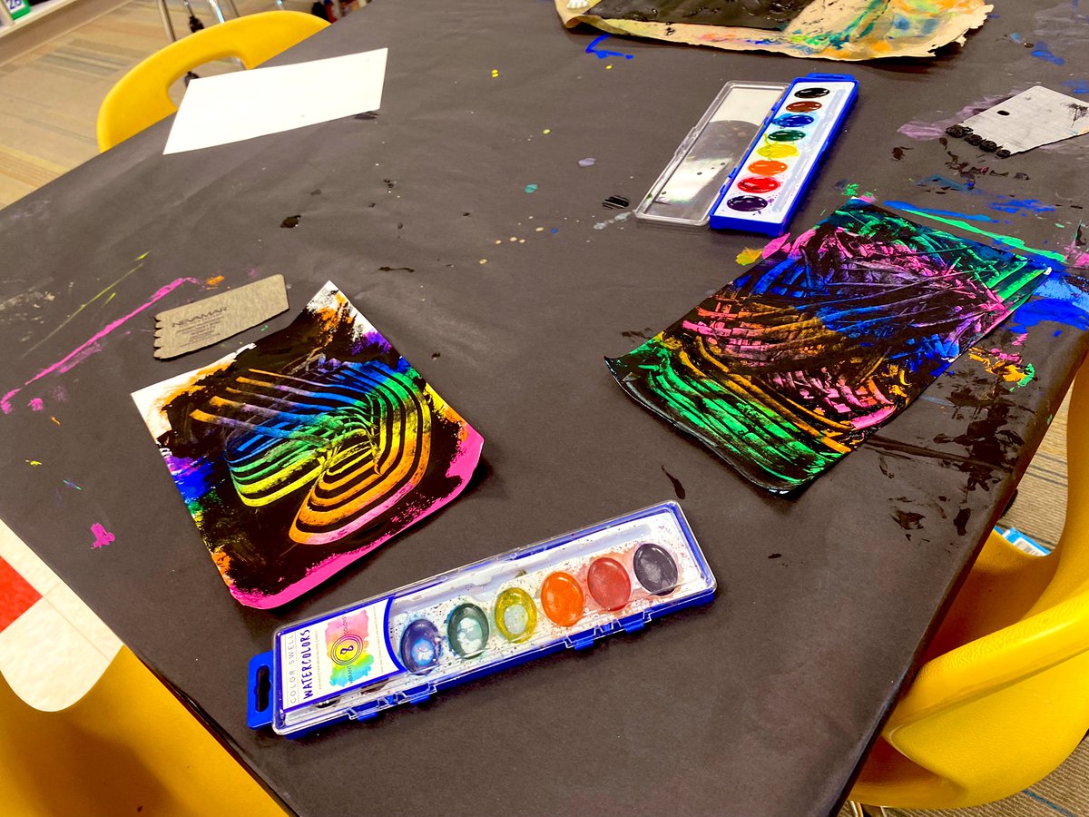 These 2nd grade scratch art paintings turned out so cool! <a href="/baxtercorner/">Mrs. Baxter</a> <a href="/MsAlstonB/">Brianca Alston</a> <a href="/StephanyeAshfo1/">Stephanye Ashford</a> <a href="/HortonsCreekES/">Hortons Creek ES</a> #hcesartday2023