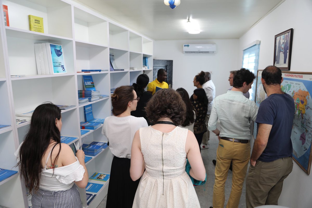 WANEP_Regional's tweet photo. 📸  Participants of the #MSNAnnualMeeting visit #WANEP’s office.  #mediation https://t.co/tI7RKuSMf9