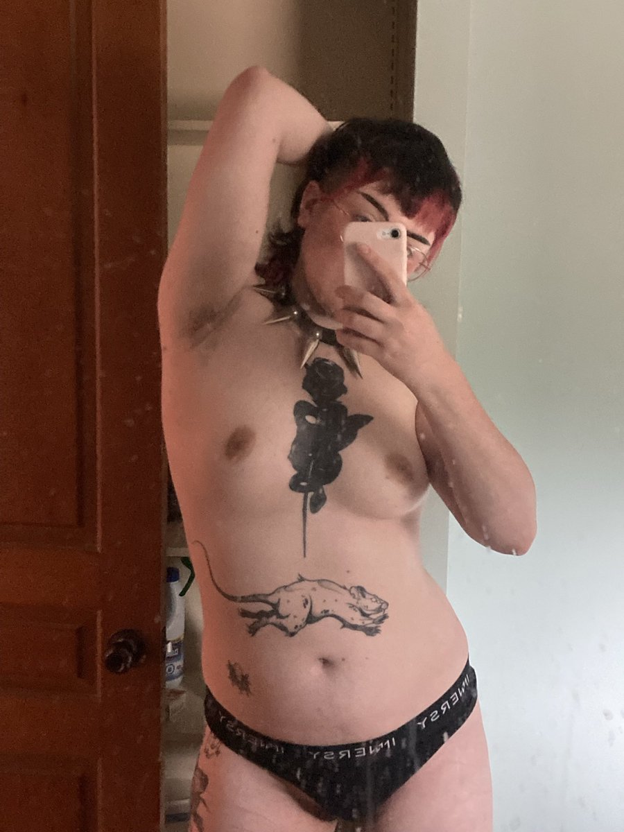 muttmdni's tweet photo. if u wanna help me buy a camera plz consider commissioning me for content or subbing to my onlyfans!! https://t.co/4oehznaZoX #nsfwtwt #ftm #tattoos #punkbf #emobf #femboy #gothbf #onltfansmodel #ofmodel #tits #ass #nsfw #nudes #lewds #fetish #kink #k1nk https://t.co/MsAUp87p8s