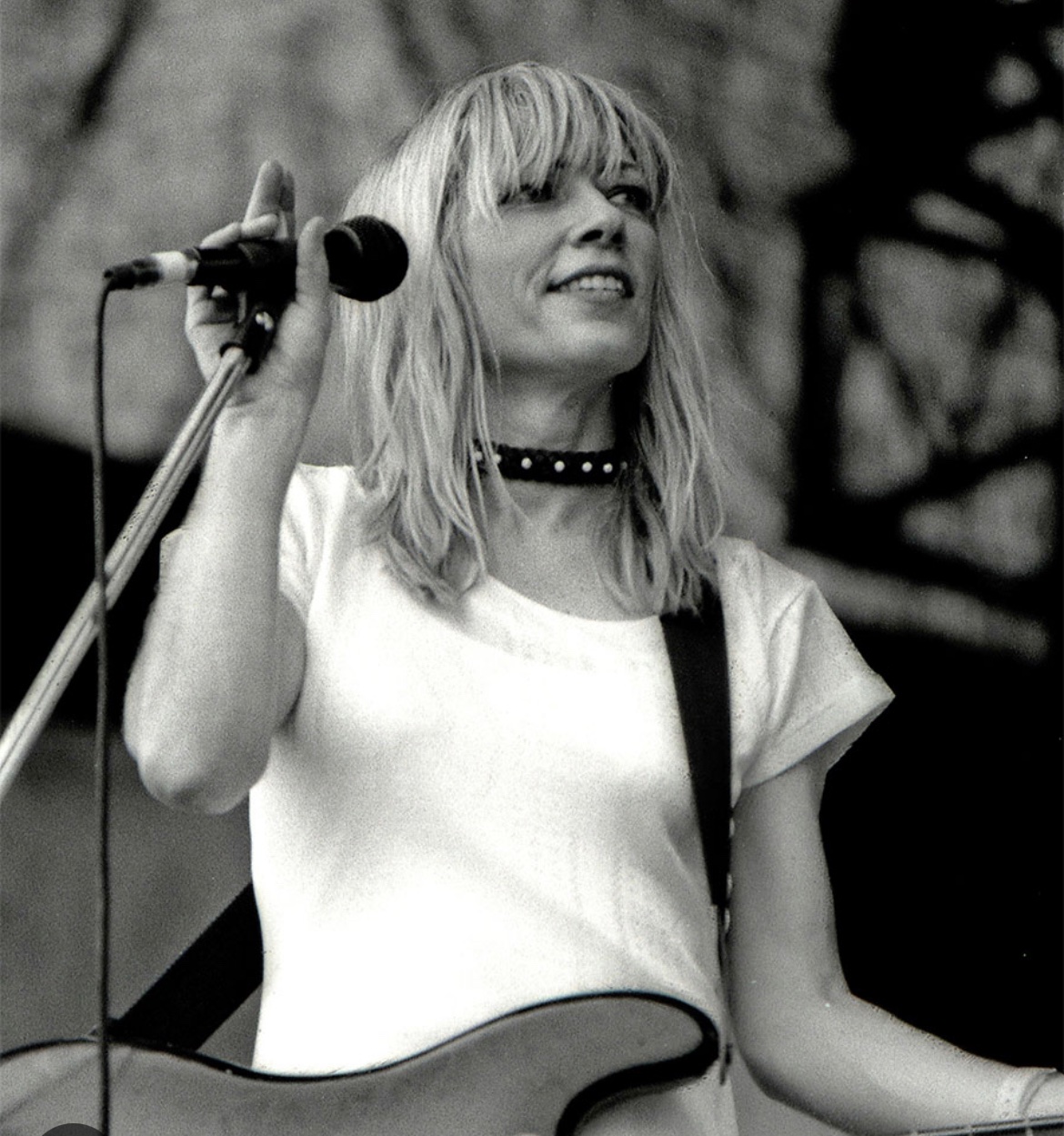 Happy 70th birthday Kim Gordon you are still one of the greatest bassists ever 