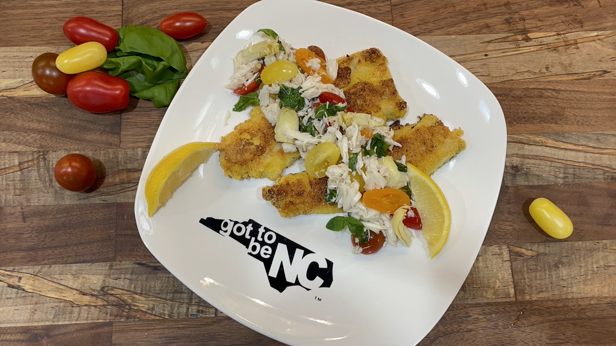 NCAgriculture's tweet photo. Got to Be NC is participating in the sold-out Vin de Mer Wine & Food event in Beaufort this weekend. The Got to Be NC cookbook will be on sale during the event. Learn more on our FB page! #NCCaught #NCCatch #FreshFromNC #GotToBeNC #NCWines #NCAgriculture @ncwines @BFT_WineAndFood https://t.co/qnaMfZF9To