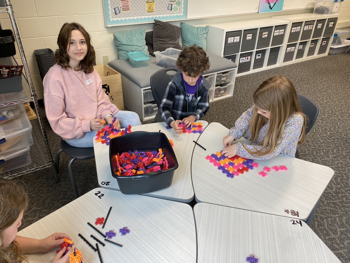 karanowski78's tweet photo. STEM classes enjoyed a couple of extra “teachers” today. #TakeYourChildToWorkDay @GP157c #gpmagic https://t.co/LFzs87H5MQ