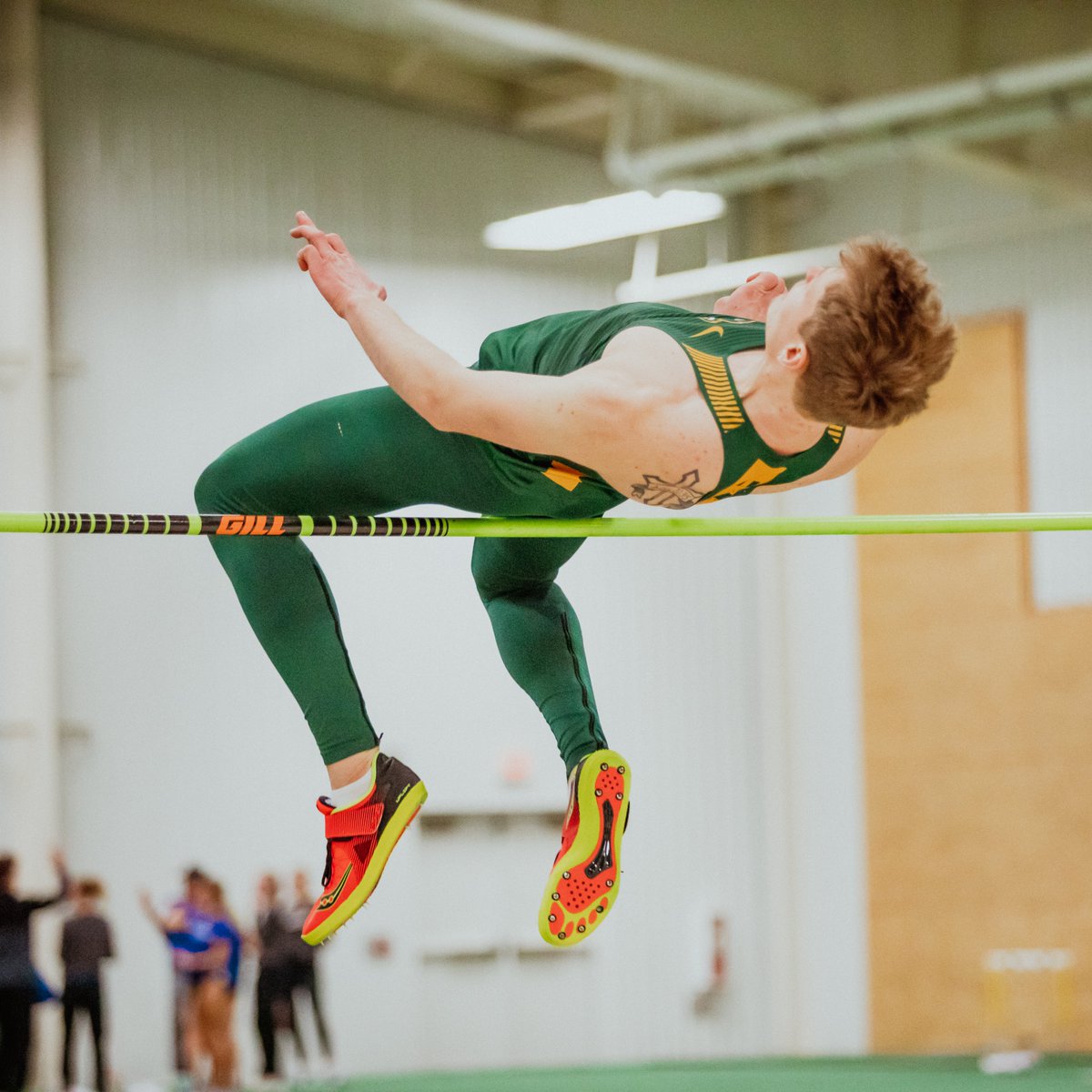 NDSUTrackField's tweet photo. Elijah Hylen cleared an outdoor personal-best of 6-08.75 (2.05m) in the high jump at the Drake Relays. https://t.co/CKz1oW87U5