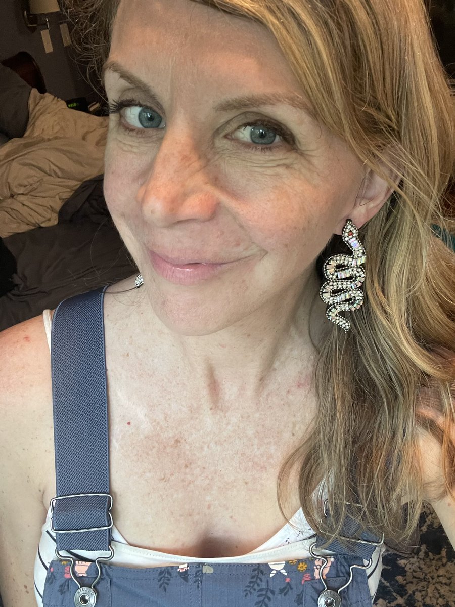 Meagan Swingle #UntilAllCanRead tweet media