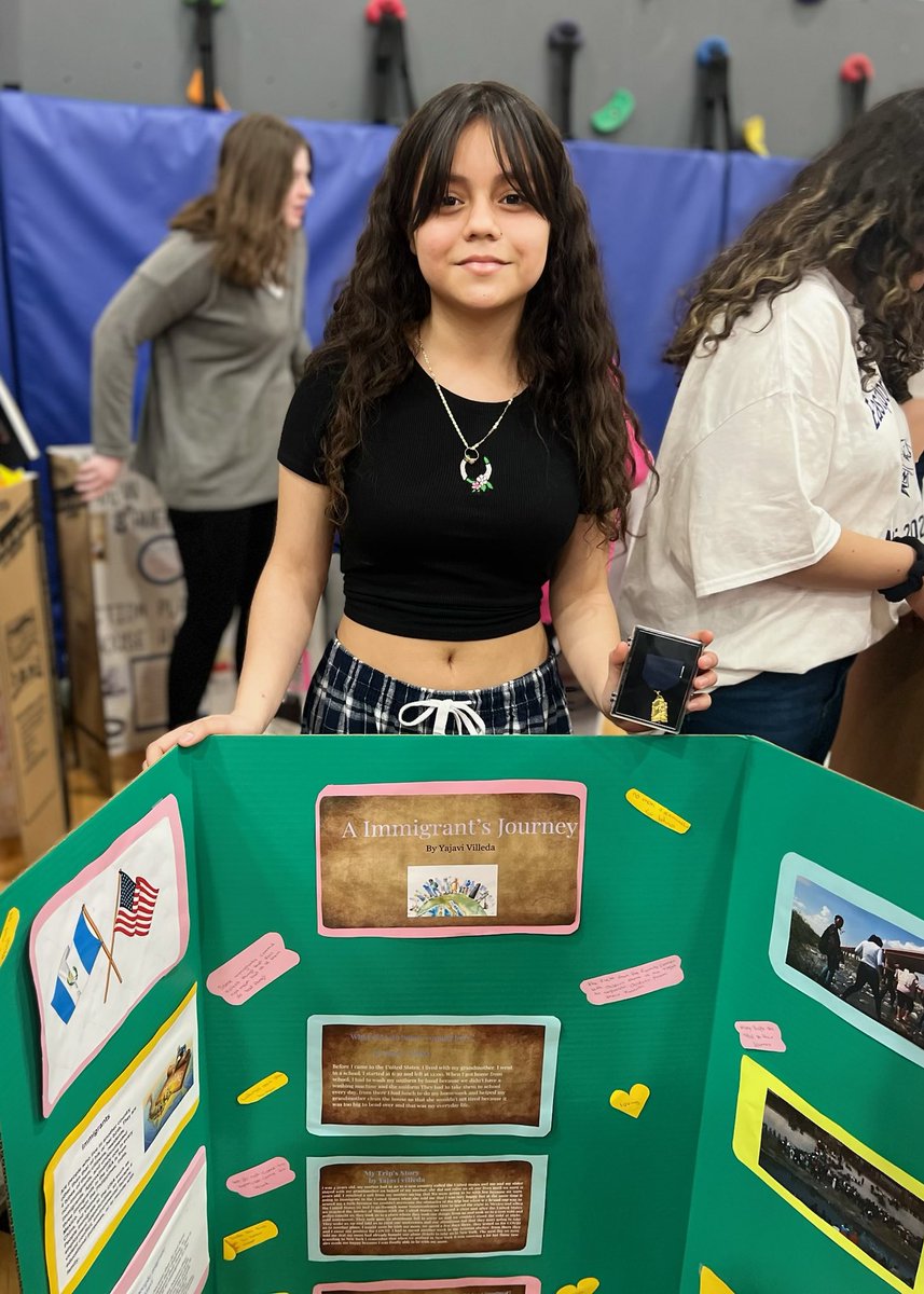 mlopezwalters's tweet photo. Just heard the fantastic news that ESM students Deisy Camey Alvarado, Angela Rojas, and Yajavi Sosa Villeda have won Civic Readiness awards today! I couldn't be more proud. ¡Estoy muy orgullosa de ustedes! #ENL #esmsharks #civicreadiness https://t.co/yHa6wECHn6