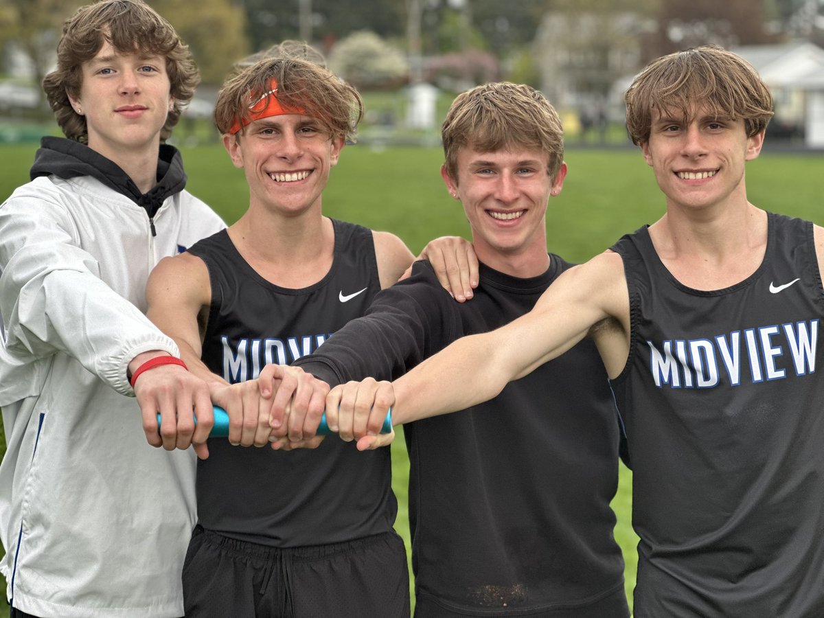 MidviewTrack's tweet photo. Margaretta Results:

Boys 4x800:
Robinsons, Newton, Edgell:
Invitational Champions
PR 8:25

100h:
Amanda Pshock: 4th https://t.co/OCjVPtlXG2