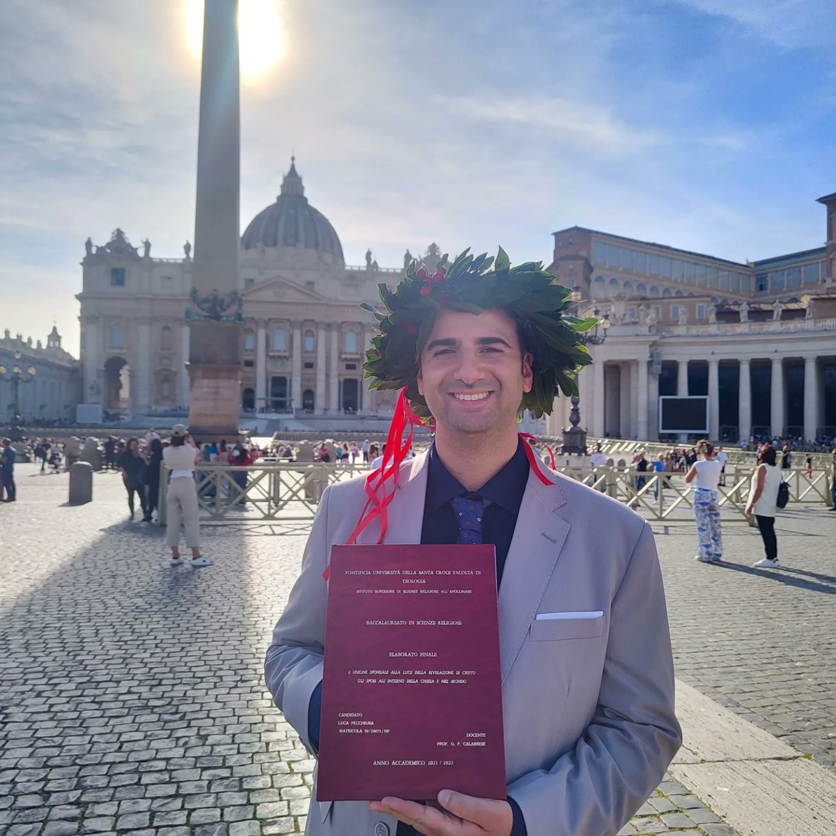 Pekkhyu's tweet photo. 28/04/2023
Dottore in scienze religiose 🎓 https://t.co/P0AdnDuk3r