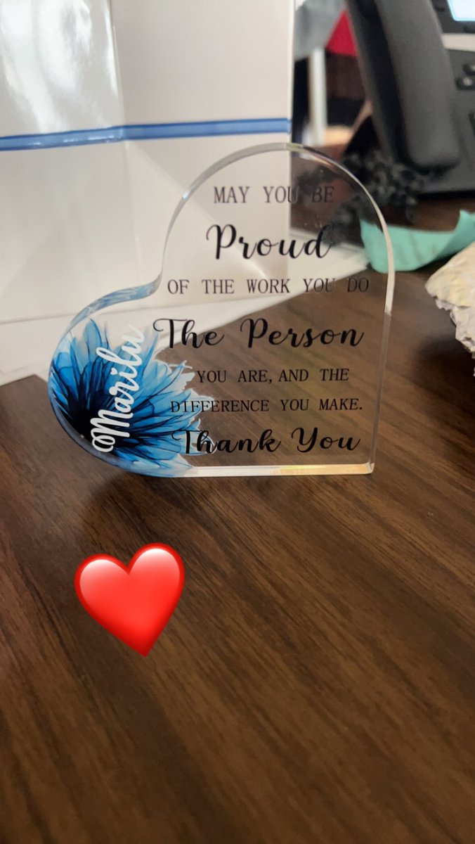 MariluReynaga's tweet photo. Thank you so much @CorneliusElem for showing me so much love this week❤️! I didn’t take any pictures I was caught of guard every time someone would call me to their room! @HISD_Wraparound @RubioMgrWrap #wraparoundappreciationweek https://t.co/AywmCTprs1