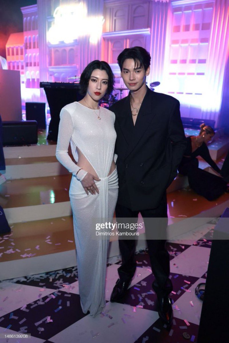 SwNami0809's tweet image. วันก่อน Miyoshi กดlikeรูปวิน เมื่อวานได้ถ่ายรูปด้วยกัน😁❤️ วินกับหมออัน Alice in Borderland 🔥อยากให้วินเล่นLive Action จัง คงจะเอนจอยมากๆ
#winmetawin 
@winmetawin