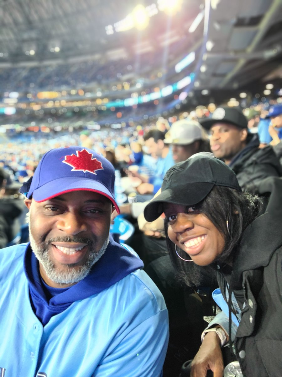 michelleshaw910's tweet photo. Happy Birthday Eric! ❤️ #NextLevel https://t.co/PS1DJvGIav