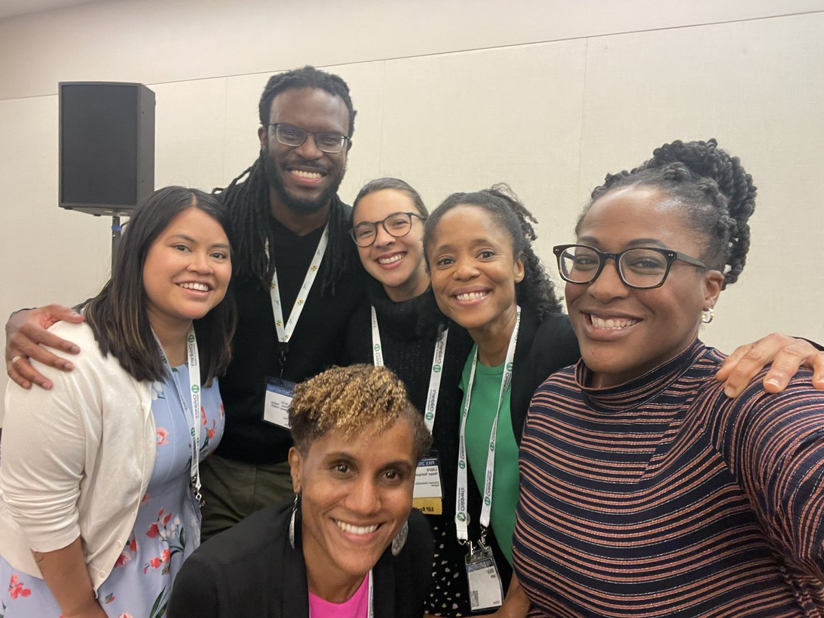 With future #pedsneph fellows at #PAS2023 
@AcademicPeds #ASPN23 at the New Century Scholars Reception. Excited to have future nephron lovers! @drkeia #LauraRodriguez #DenverBrown