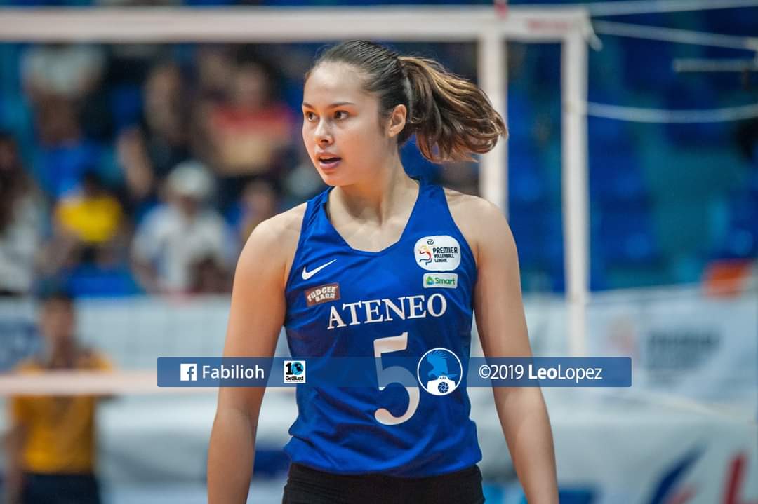 vuhnie's tweet photo. posting some of my fave pics of vanie bcs it's her last game today in the uaap 🥹 https://t.co/RF8mLNcIwd