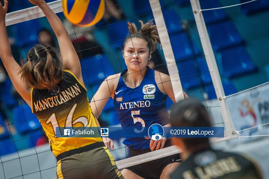 vuhnie's tweet photo. posting some of my fave pics of vanie bcs it's her last game today in the uaap 🥹 https://t.co/RF8mLNcIwd
