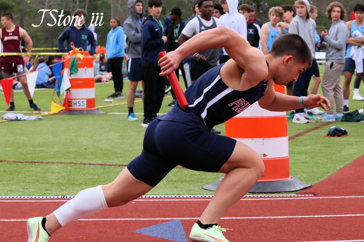 flicsbystone's tweet photo. D4 Relays Pembroke Track 
@PHS_Titans @PemSch_news 

https://t.co/ltrrhDDg3m https://t.co/wDed1wLYd7