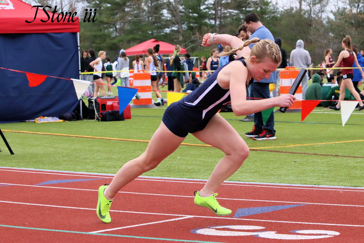 flicsbystone's tweet photo. D4 Relays Pembroke Track 
@PHS_Titans @PemSch_news 

https://t.co/ltrrhDDg3m https://t.co/wDed1wLYd7