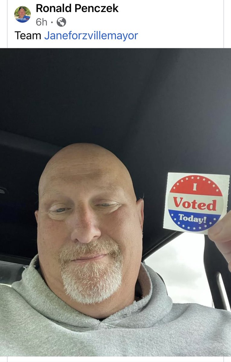 JaneForZville's tweet photo. It was a great day at the polls. The mobile digital billboard was a big hit!  Thanks to the army of volunteers working the polls today and to so many for your words of encouragement!  #janeforzvillemayor #earningyourvote #earlyvoting https://t.co/tCBUzuCTcd