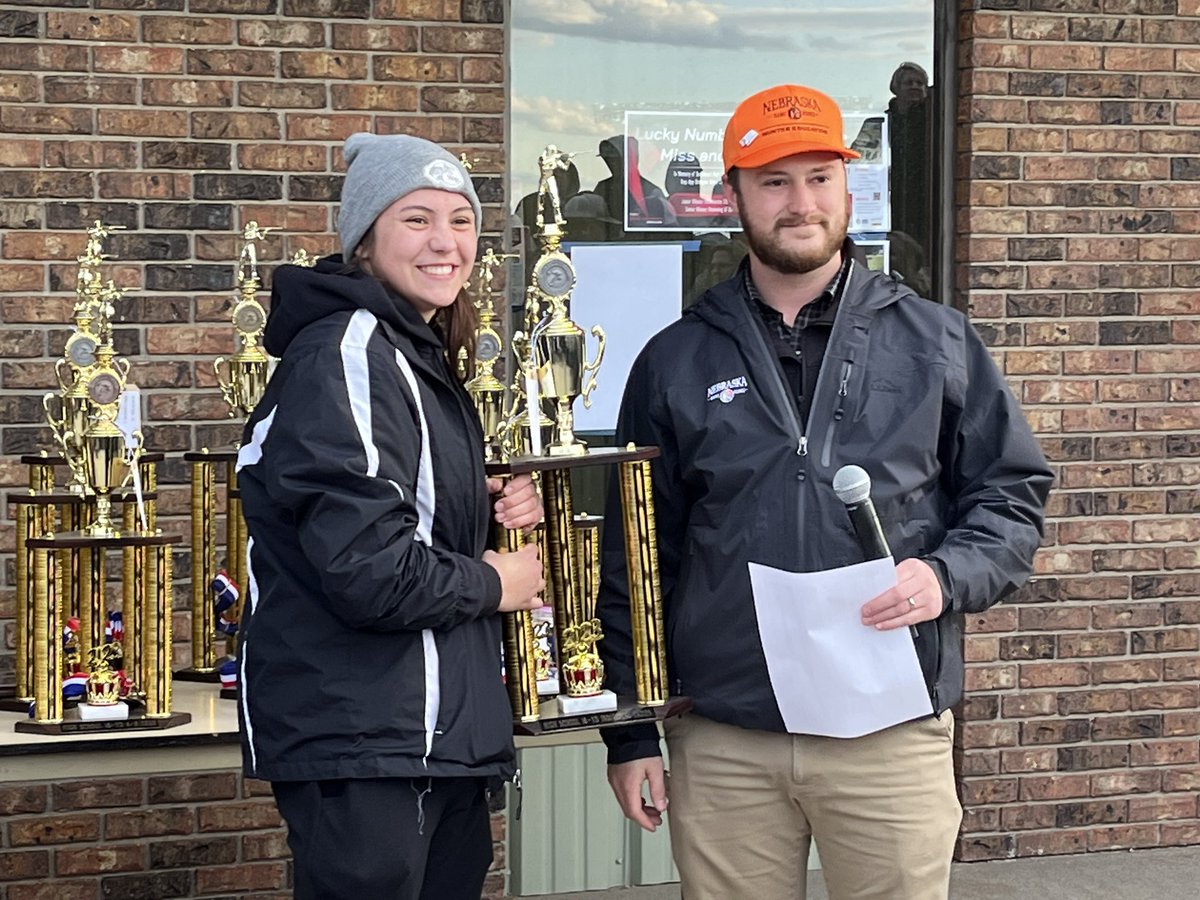 kjlee122's tweet photo. State champ ladies team, state runner up individual in day 1! 70/75 and a 25 straight to cap it all off #trapshooting #state #champion https://t.co/gQ7NZHurGl