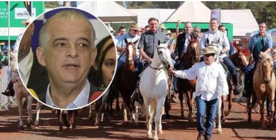 Você é contra? 
Eu sou a FAVOR!

O ministro Márcio França, defendeu nesta sexta-feira que o governo federal RETIRE o financiamento dado à Feira Internacional de Tecnologia Agrícola em Ação, a Agrishow, em Ribeirão Preto (SP) depois do "desconvite" feito ao governo favorecendo o