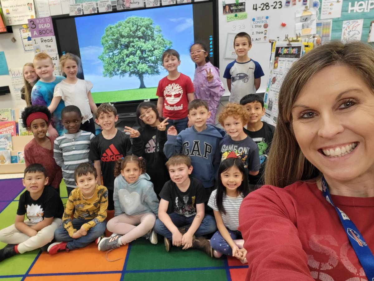 It was way to 🌧 to head outside for our #ArborDay2023 selfie. We had to improvise 😉.

<a href="/KDupuis_SOAR/">Katie Dupuis</a>

#ashlandsoar #Falcon202TREE