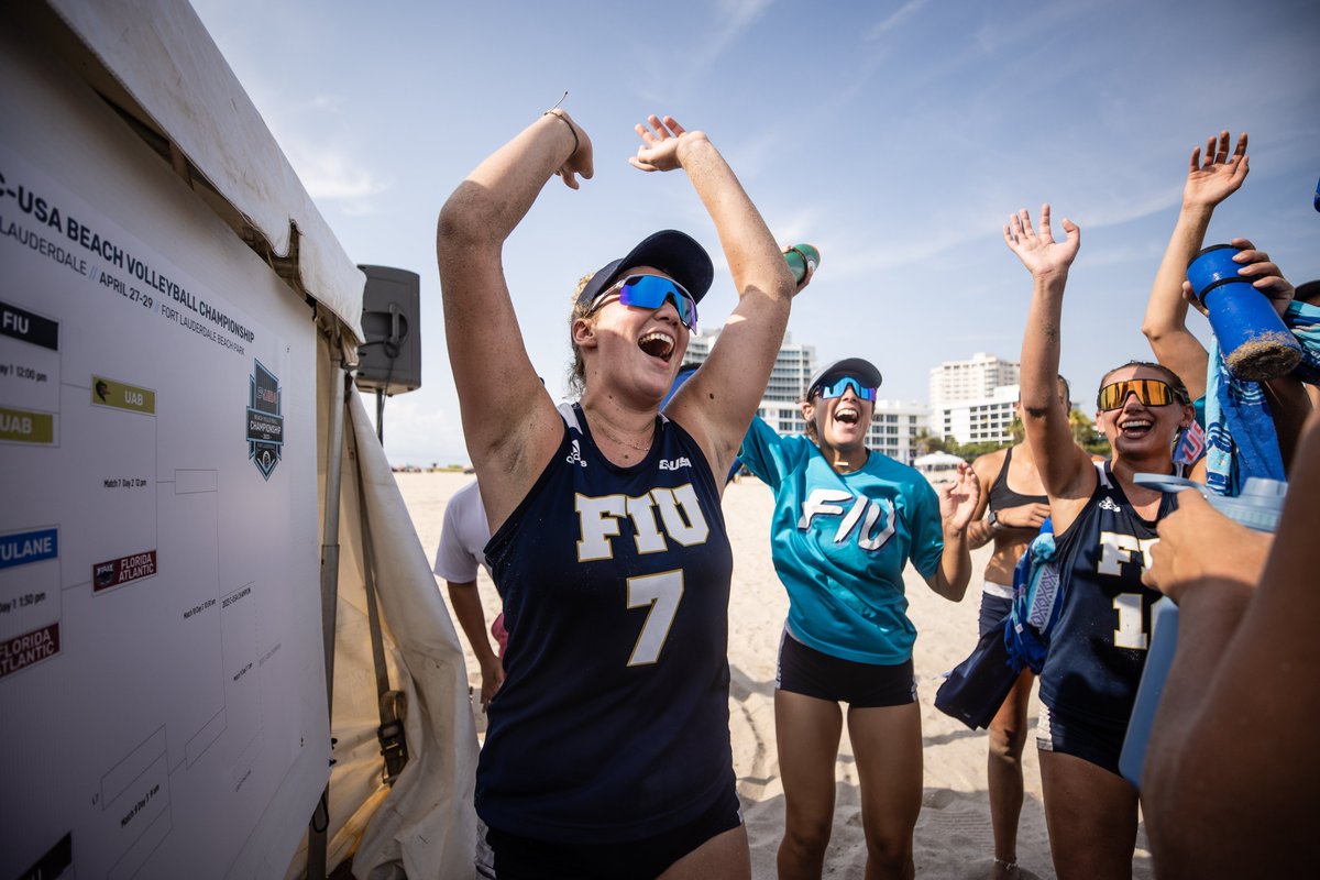 ConferenceUSA's tweet photo. Three teams left. One spot in the Championship Match still up for grabs 🙌🏆
#CUSABVB 🏝🏐 | https://t.co/VKEm9aXHxJ https://t.co/NsLOGKATSh