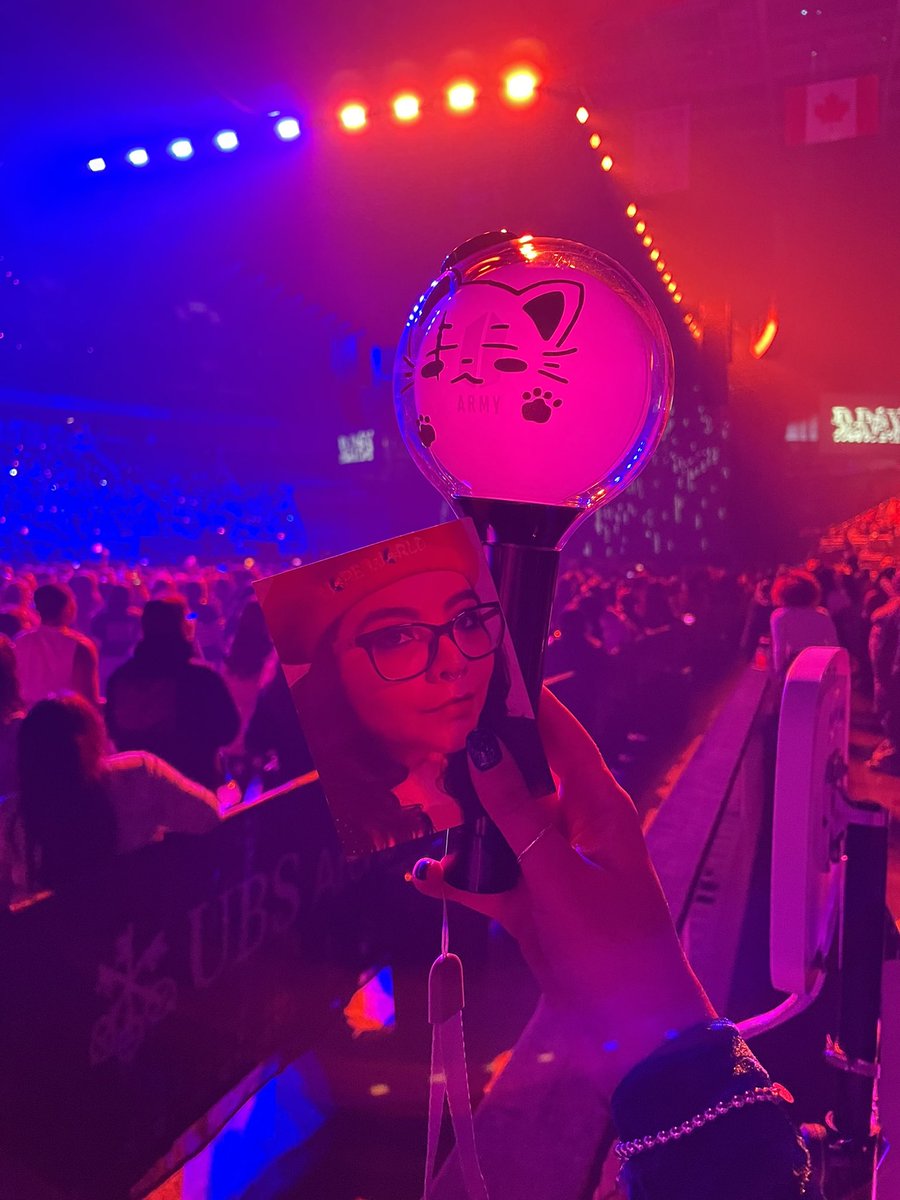 iamnabeela's tweet photo. My Dearest Dani,

I finally got to fulfill the promise I made to you before you passed away. 

I know you probably had a way better view, but I like to think you stopped by to dance with me. 

I love you and I hope you are ok wherever you are. 💜

#SUGA_AgustD_TOUR #AgustD #SUGA https://t.co/97vAsRmJ4D