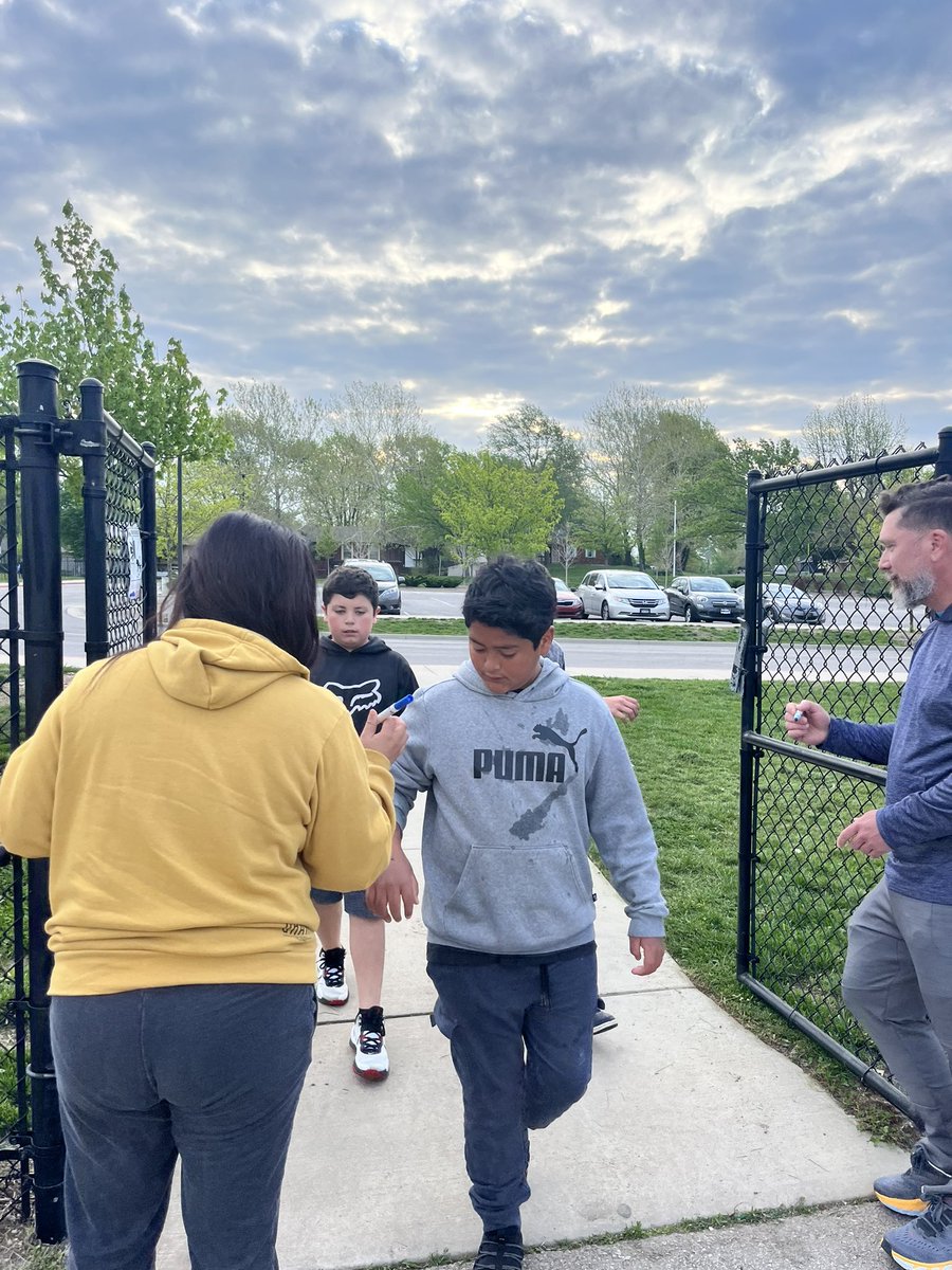 LeAnna Kemp tweet media