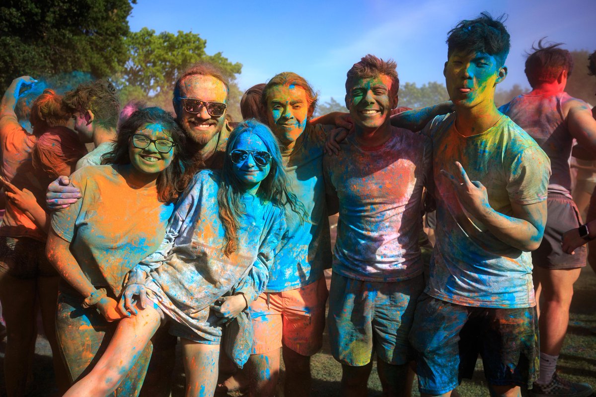 Stanford's tweet photo. More than 5,000 pounds of food-grade colored powder in a rainbow of hues were tossed joyfully into the air on Saturday and Sunday at Sand Hill Fields in observance of Holi, the Hindu Festival of Colors. 

📸: Nikolas Liepins / Ethography https://t.co/mVEChtLswB