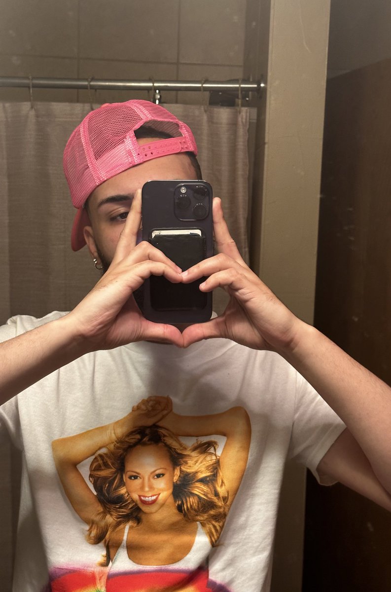 kingxxander23's tweet photo. another four by four for ya 🫶🏼🩷 https://t.co/TacaXMXTKT
