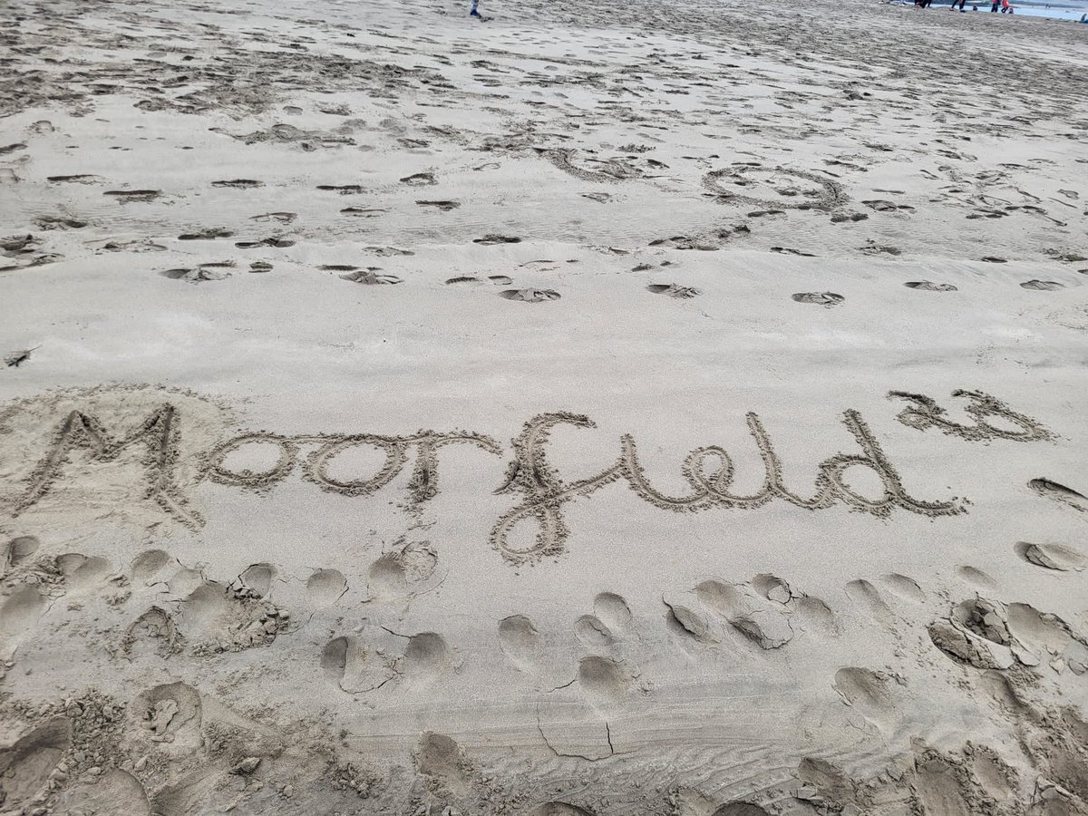 MoorfieldPrim tweet media