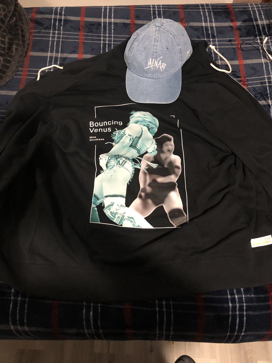 haremking1992's tweet photo. My Bouncing Venus Zip Hoodie and Chan37 blue cap 🧢 have arrived 🇯🇵 🇺🇸 #STARDOM #htmlzero #chanmina #ClubVenus #prowrestling #白川未奈 https://t.co/0iHVBh3V9e