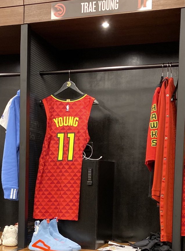 BenStinar's tweet photo. Trae Young five seasons in the NBA:

NBA Playoffs 3x in a row
Eastern Conference Finals
2x NBA All-Star STARTER
2022 led NBA in points &amp; assists 
Career average 25.5 PPG 9.3 APG 
Never averaged less than 8.1 APG 

REPS ATLANTA ON HIS BACK

Not too shabby for a 24 year old ..💯 https://t.co/aaVBnkBBYQ