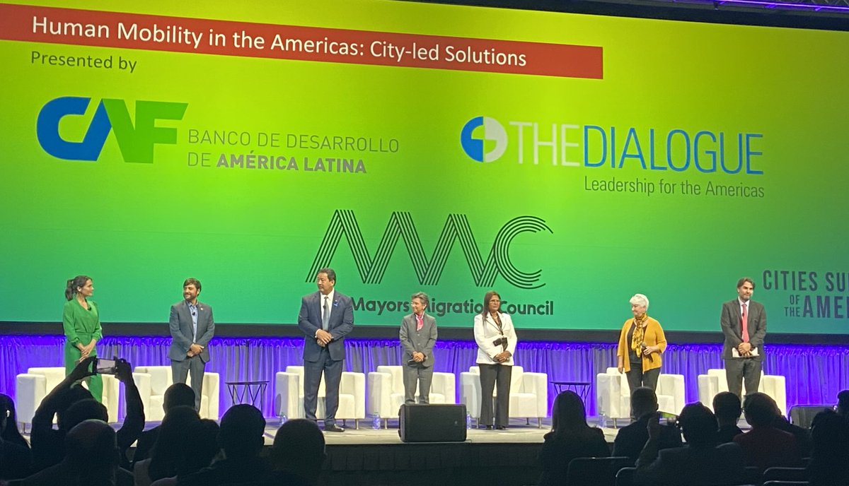 At #CitiesSummit Closing Plenary w/ @SecBlinken, Mayors @ClaudiaLopez (Bogota) @jaimepumarejo (Barranquilla) @MayorofSeattle & more committed to building welcoming communities for migrants, while calling on @StateDept & @POTUS to support. Press release 👉bit.ly/3Vh6taX