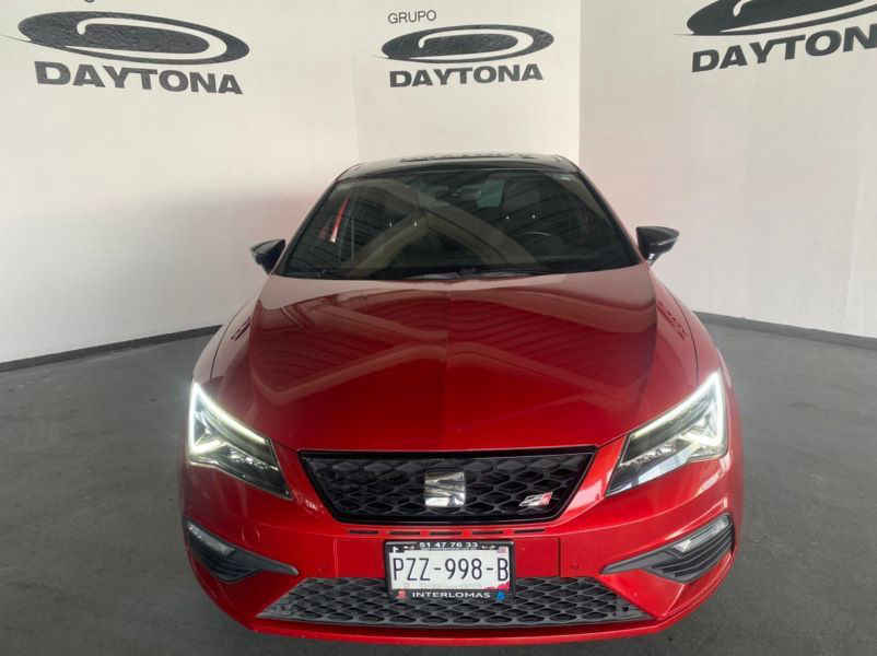 HondaInterlomas's tweet photo. Se vende Seat Leon 2018 Usado

  Precio: $ 474,500 MXN Negociable

  Transmisión: Automática

  Color: Rojo

  Kilometraje: 57,561Km.

  Ubicación: Huixquilucan, México

  ref20617890 #MaxiPublica #AutosEnVenta https://t.co/A0kEEtBBWT