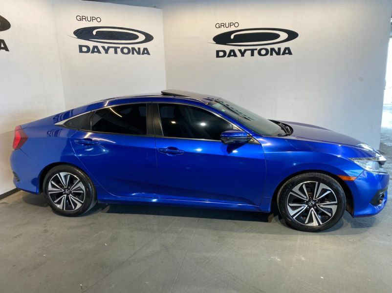 HondaInterlomas's tweet photo. Se vende Honda Civic 2017 Usado

  Precio: $ 374,500 MXN Negociable

  Transmisión: Automática

  Color: Azul

  Kilometraje: 89,400Km.

  Ubicación: Huixquilucan, México

  ref20563726 #MaxiPublica #AutosEnVenta https://t.co/Mqk1smPX9z