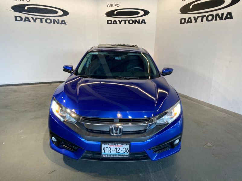 HondaInterlomas's tweet photo. Se vende Honda Civic 2017 Usado

  Precio: $ 374,500 MXN Negociable

  Transmisión: Automática

  Color: Azul

  Kilometraje: 89,400Km.

  Ubicación: Huixquilucan, México

  ref20563726 #MaxiPublica #AutosEnVenta https://t.co/Mqk1smPX9z