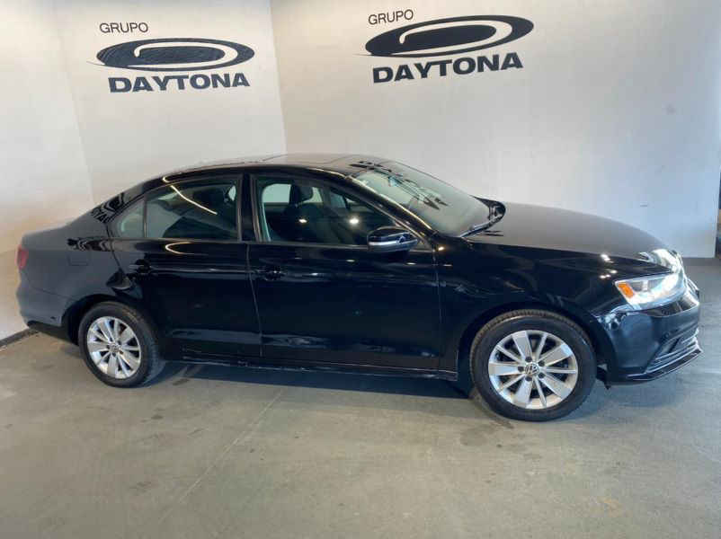 HondaInterlomas's tweet photo. Se vende Volkswagen Jetta 2016 Usado

  Precio: $ 278,500 MXN Negociable

  Transmisión: Manual

  Color: Negro

  Kilometraje: 86,731Km.

  Ubicación: Huixquilucan, México

  ref20651317 #MaxiPublica #AutosEnVenta https://t.co/XXr6kN31dW