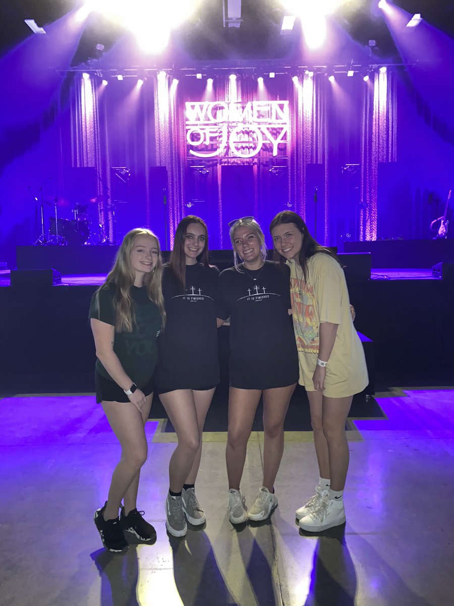 baileefaith23's tweet photo. Day 1 here we go!! #womenofjoy #woj23 #bestweekendever https://t.co/bQuoZnMOYw