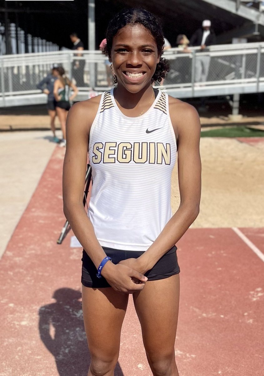 Seguin_Track's tweet photo. 🚨🚨STATE 2023🚨🚨 
Daisha Shular has punched her ticket to the BIG SHOW! She placed 2nd in Long Jump with a jump of 18-7.25!
#1heart1seguin #familyofchampions @TTFCA @SeguinISD @SeguinHSTx @SeguinSportsBC @MikeMcBrideKWED @Darren_DunnTX @seguingazette @SeguinAthletics https://t.co/o195rFVipT