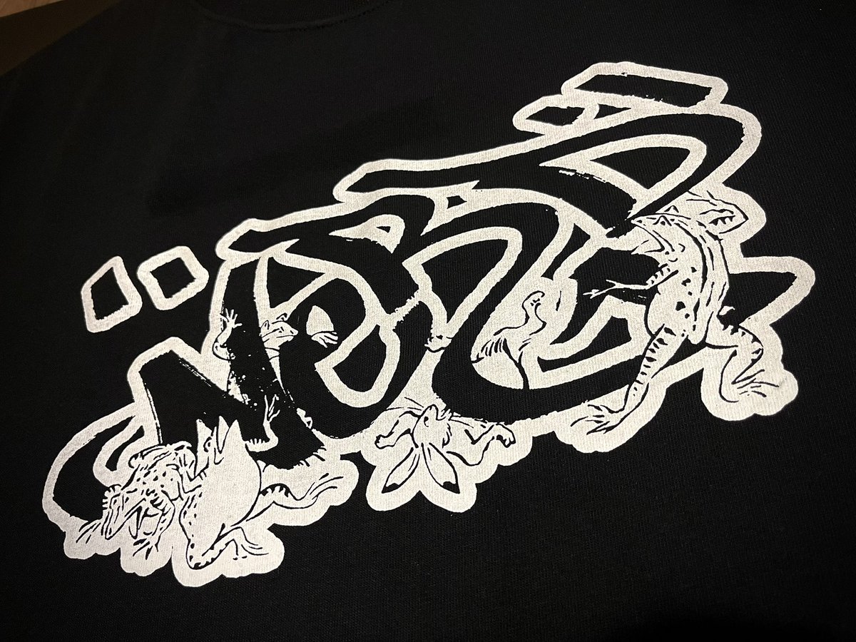chill8338's tweet photo. 細々と洋服を作ってますので是非見てってくださいね

https://t.co/7StHO3B6LK https://t.co/8dkufJsvho