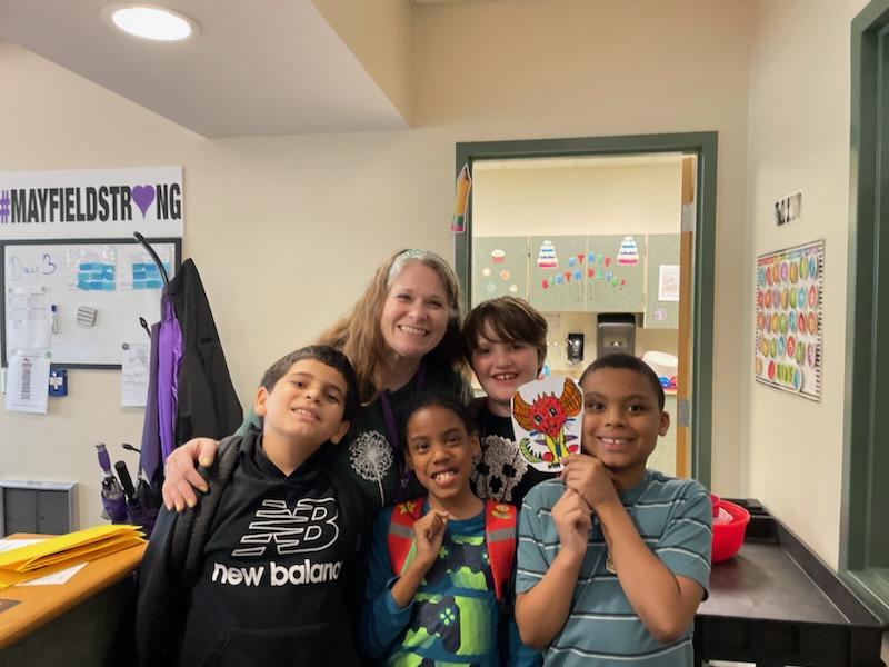 CarrieSchmidt_'s tweet photo. These sweet guys came to wish me a Happy Secretary Day! #MayfieldStrong #LoveMyJob https://t.co/RK3gp25gYF