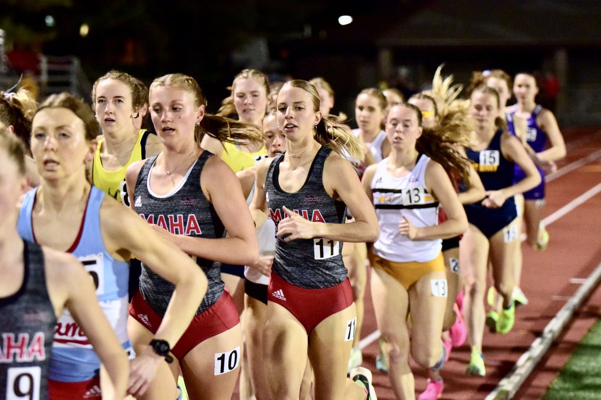 OmahaTFXC's tweet photo. 𝒦𝒾𝓅 𝒥𝒶𝓃𝓋𝓇𝒾𝓃 𝐼𝓃𝓋𝒾𝓉𝒶𝓉𝒾𝑜𝓃𝒶𝓁

5000m ladies shine ✨(a thread)

5th place - Maya Nachtigal - 17:32.94 (PR)
10th place - Lauren Metzger - 17:36.04 (season best)
12th place - Kamryn Ensley - 17:38.44
Maret Elgren - 18:20.61 (:26.26 PR)

#OmahaTFXC | ⚫️🔴🐮 https://t.co/YNS3D82Ubi