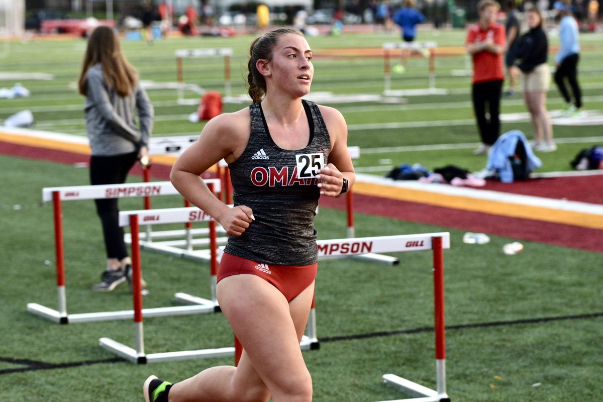 Maddie Yardley - 18:26.84 (:33.79 PR)
Lily Jackson - 18:53.15 (track 5k debut)
Sydney Beaudin - 19:26.19 (track 5k debut)

#OmahaTFXC | ⚫️🔴🐮